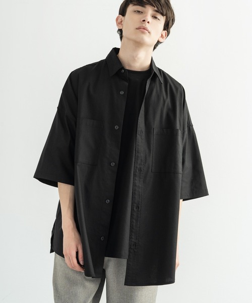 Rocky Monroe(ロッキーモンロー)の「綿麻 レーヨン オーバーサイズ レギュラーカラー リネンシャツ(シャツ/ブラウス・メンズ・ライトグレー/ブラック/キナリ/ライトベージュ/カーキ/ネイビー・M/L/XL)」の3枚目の写真