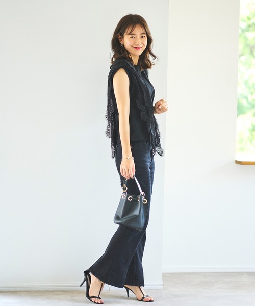 RUIRUE BOUTIQUE(ルイルエブティック)の「洗える | スウィングレースフレンチスリーブTシャツ | 半袖 トップス 体型カバー レース オフィスカジュアル 通勤服 華やか カットソー Tシャツ(Tシャツ/カットソー・レディース・ブラック/オフホワイト/杢グレー・LL/S/M/L)」の9枚目の写真