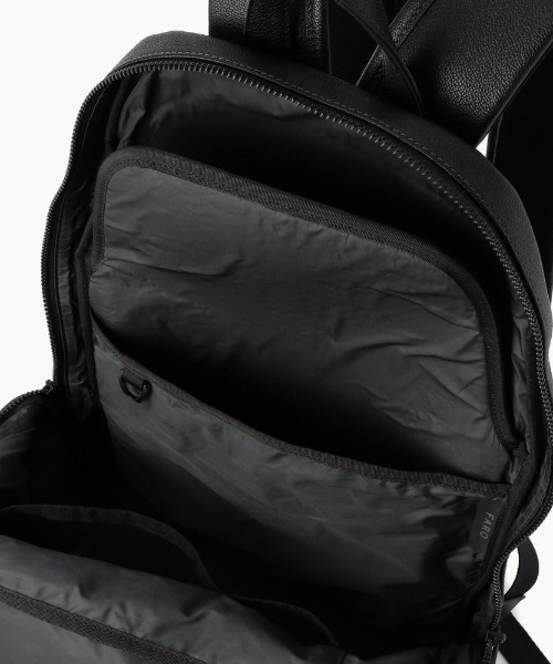 FARO（ファーロ）の「Urban Rucksack 1（バックパック/リュック・メンズ・ブラック/ネイビー・FREE）」の11枚目の写真