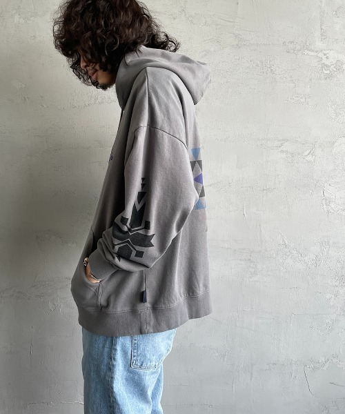 PENDLETON（ペンドルトン）の「【Begin 12月号掲載】[PENDLETON/ペンドルトン] 別注 バックプリント スウェットパーカー（パーカー・レディース・ホワイト/ブラック/ネイビー/グレー・S/M/L/XL）」の10枚目の写真