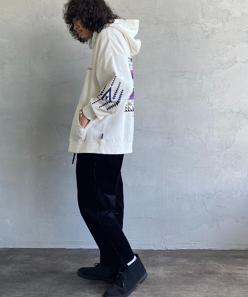 PENDLETON（ペンドルトン）の「【Begin 12月号掲載】[PENDLETON/ペンドルトン] 別注 バックプリント スウェットパーカー（パーカー・レディース・ホワイト/ブラック/ネイビー/グレー・S/M/L/XL）」の7枚目の写真