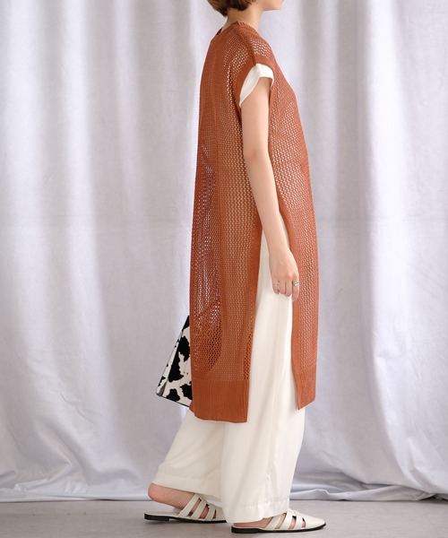 ＡＮＤＪ（アンドジェイ）の「リネンタッチ透かし編みニットベストワンピース（ワンピース・レディース・テラコッタ/ブルー/ベージュ系その他/ブラック・M）」の19枚目の写真