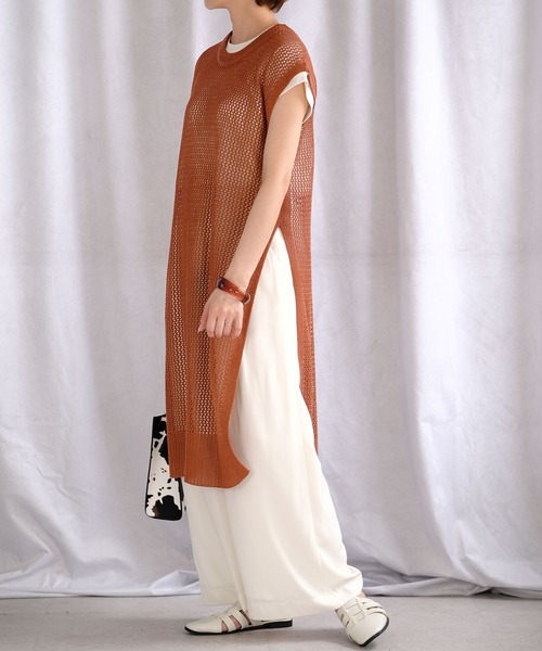 ＡＮＤＪ（アンドジェイ）の「リネンタッチ透かし編みニットベストワンピース（ワンピース・レディース・テラコッタ/ブルー/ベージュ系その他/ブラック・M）」の22枚目の写真