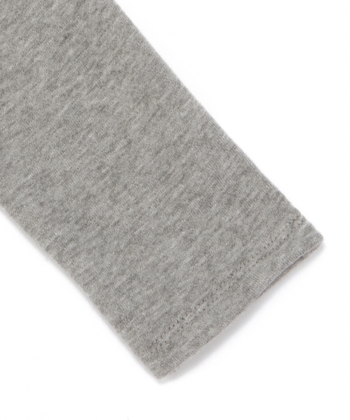 green label relaxing（グリーンレーベルリラクシング）の「【KIDS】ウラケ ハートプリントロングスリーブ（スウェット・キッズ・オフホワイト/グレー・135/125/105/95/115）」の5枚目の写真