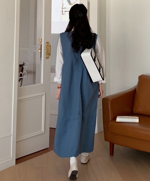 Diosfront（ディオスフロント）の「フェイクウールVネックマキシワンピース（ワンピース・レディース・ベージュ/ブラック/ブルーグリーン/ダークグリーン/キャメル/ネイビー/グレー/ブラウン・M/L/XL）」の14枚目の写真