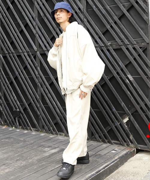 8(eight)(エイト)の「PUボマージャケット(ライダースジャケット・メンズ・アイボリー/グレイッシュブルー/ブラック・MEDIUM/LARGE)」の11枚目の写真