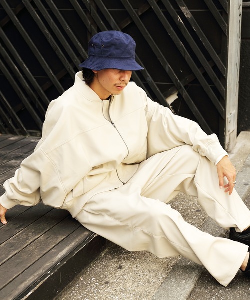 8(eight)(エイト)の「PUボマージャケット(ライダースジャケット・メンズ・アイボリー/グレイッシュブルー/ブラック・MEDIUM/LARGE)」の19枚目の写真