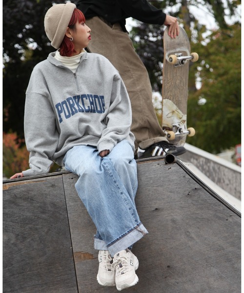 ZIP FIVE(ジップファイブ)の「【PORKCHOP】 ビックシルエット ハーフジップカレッジスウェット/トレーナー裏起毛 【ユニセックス】(スウェット・メンズ・オートミール/ブラック/ネイビー/杢グレー・LARGE/MEDIUM/X-LARGE)」の1枚目の写真