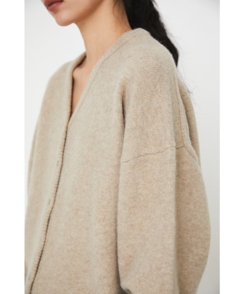 RIM.ARK(リムアーク)の「Back volume knit cardigan(カーディガン/ボレロ・レディース・グリーン/ブラック/ベージュ・FREE)」の9枚目の写真