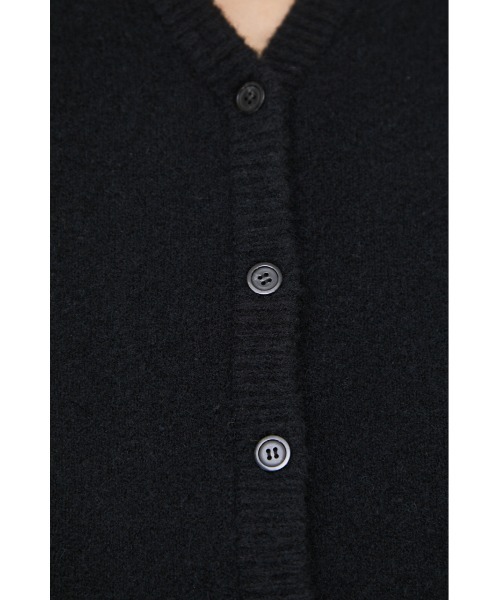 RIM.ARK(リムアーク)の「Back volume knit cardigan(カーディガン/ボレロ・レディース・グリーン/ブラック/ベージュ・FREE)」の19枚目の写真