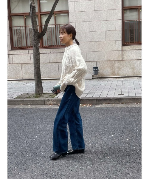 ulu（ウル）の「Over silhouette cable knit（ニット/セーター・レディース・ホワイト・FREE）」の13枚目の写真