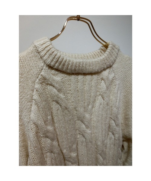 ulu（ウル）の「Over silhouette cable knit（ニット/セーター・レディース・ホワイト・FREE）」の8枚目の写真