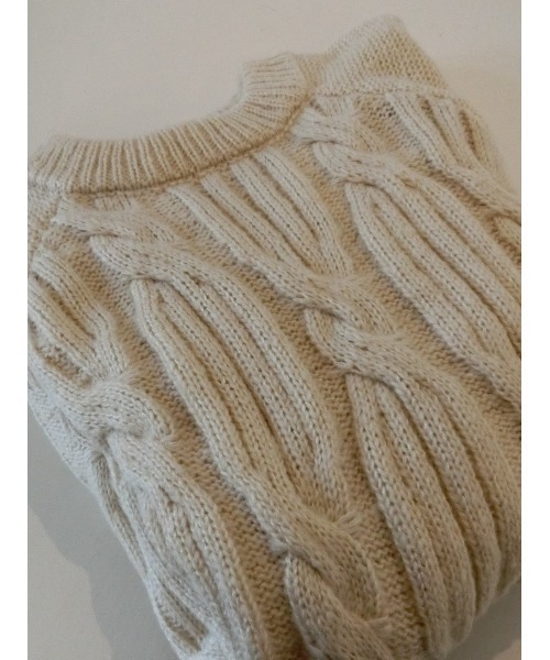 ulu（ウル）の「Over silhouette cable knit（ニット/セーター・レディース・ホワイト・FREE）」の15枚目の写真