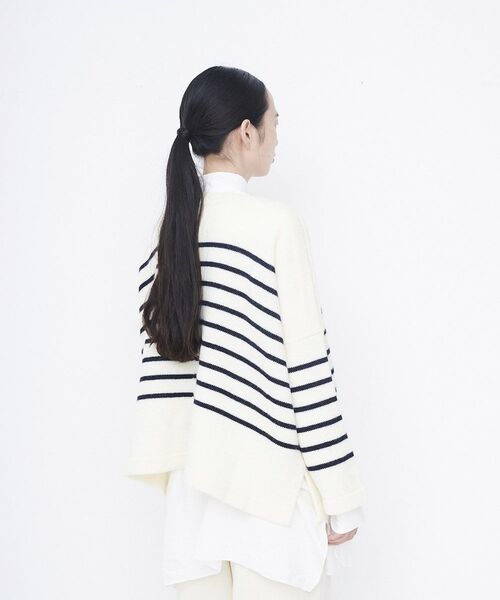 LA MARINE FRANCAISE（マリン フランセーズ）の「BASQUE WOOL WIDE SWEATER（ニット/セーター・レディース・カーキ/ブラック/オフホワイト・F）」の6枚目の写真