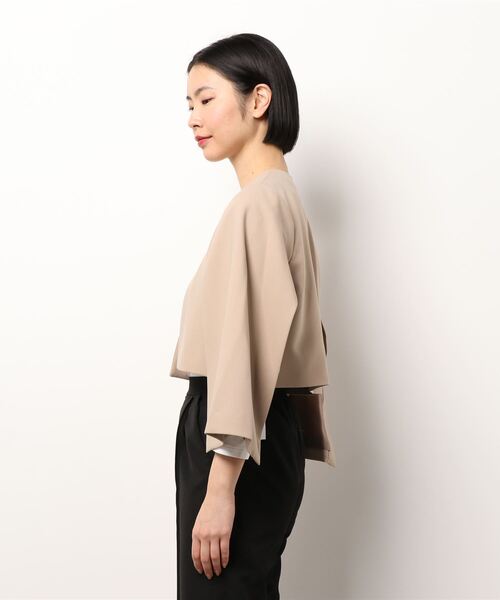 TINA:JOJUN(ティーナジョジュン)の「ケープ ジャケット TINA:JOJUN(ノーカラージャケット・レディース・ブラック/ベージュ・M)」の19枚目の写真