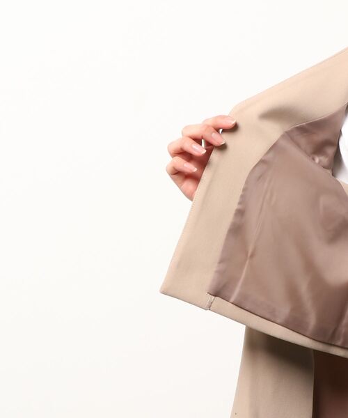 TINA:JOJUN(ティーナジョジュン)の「ケープ ジャケット TINA:JOJUN(ノーカラージャケット・レディース・ブラック/ベージュ・M)」の13枚目の写真