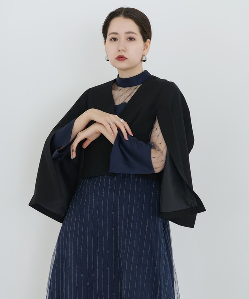 TINA:JOJUN(ティーナジョジュン)の「ケープ ジャケット TINA:JOJUN(ノーカラージャケット・レディース・ブラック/ベージュ・M)」の2枚目の写真