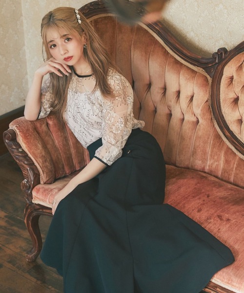 tocco closet（トッコ　クローゼット）の「キャミソール付きバックリボンパワーショルダー配色レースブラウス（シャツ/ブラウス・レディース・ベージュ/オフホワイト・M）」の3枚目の写真