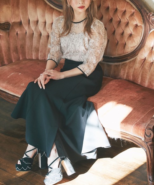 tocco closet（トッコ　クローゼット）の「キャミソール付きバックリボンパワーショルダー配色レースブラウス（シャツ/ブラウス・レディース・ベージュ/オフホワイト・M）」の16枚目の写真