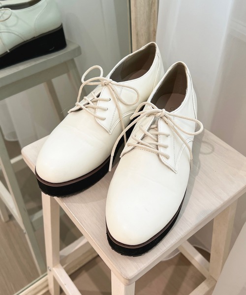 apres jour（アプレジュール）の「厚底レースアップシューズ【ZOZOTOWN限定アイテム】（その他シューズ・レディース・アイボリー/ブラック/ブラック系その他・LARGE/MEDIUM/SMALL/X-LARGE）」の2枚目の写真