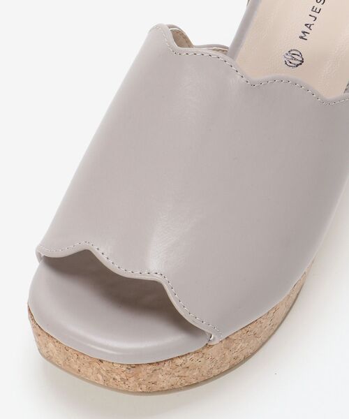 MAJESTIC LEGON（マジェスティックレゴン）の「スカラップリボンsetサンダル（サンダル・レディース・ホワイト系その他/グレイッシュベージュ/ライトグレー/ブラック・SMALL/MEDIUM/LARGE/X-LARGE）」の19枚目の写真