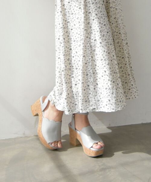 MAJESTIC LEGON（マジェスティックレゴン）の「スカラップリボンsetサンダル（サンダル・レディース・ホワイト系その他/グレイッシュベージュ/ライトグレー/ブラック・SMALL/MEDIUM/LARGE/X-LARGE）」の22枚目の写真