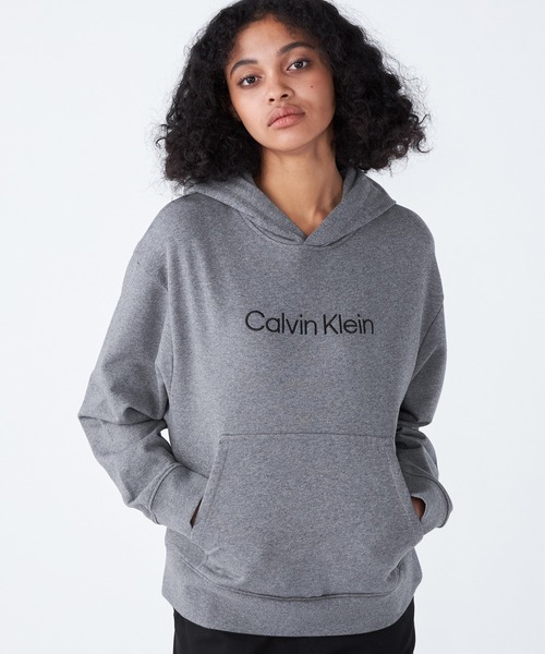 れもん   カルバンクライン 限定パーカー アーカイブ ロゴ パーカー（パーカー）｜Calvin Klein（カルバン