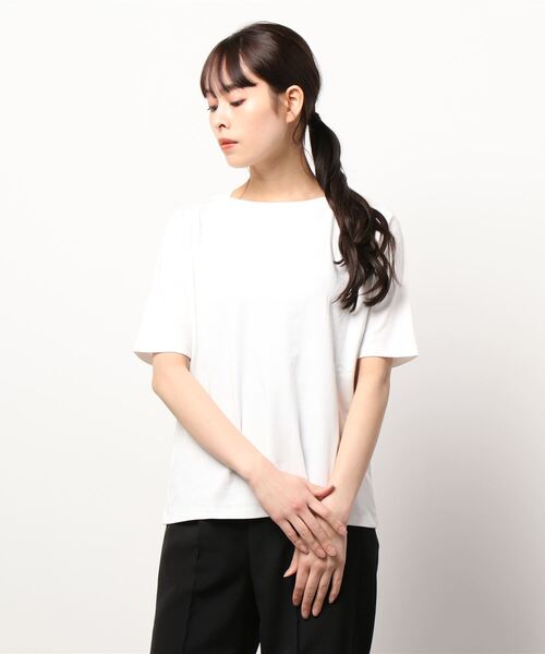 BELLUNA(ベルーナ)の「艶やか綿100%ボートネックプルオーバー(Tシャツ/カットソー・レディース・ホワイト/ライトグレー/ブラック/モカ/グレー系その他/レッド系その他/ロイヤルブルー・MEDIUM/LARGE/X-LARGE)」の13枚目の写真