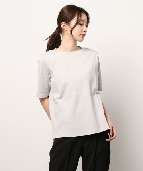 BELLUNA(ベルーナ)の「艶やか綿100%ボートネックプルオーバー(Tシャツ/カットソー・レディース・ホワイト/ライトグレー/ブラック/モカ/グレー系その他/レッド系その他/ロイヤルブルー・MEDIUM/LARGE/X-LARGE)」の15枚目の写真