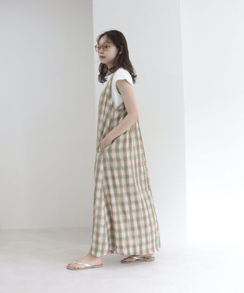 fredy emue（フレディエミュ）の「シャーリングチェックキャミワンピース（ワンピース・レディース・グリーン系その他/ブルー系その他・38）」の6枚目の写真