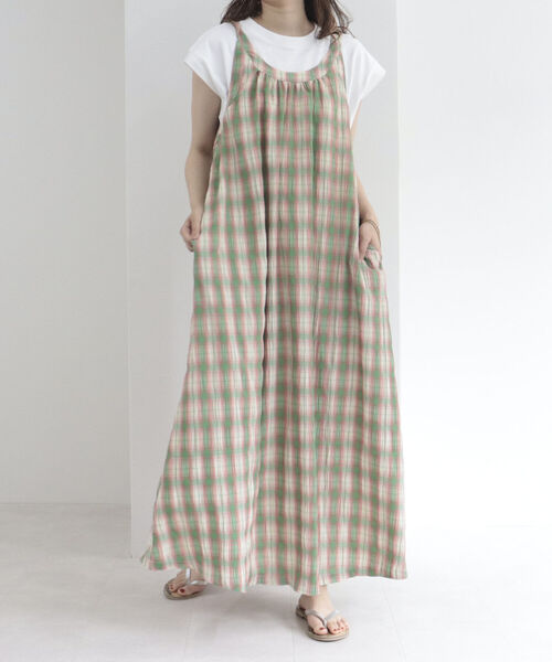 fredy emue（フレディエミュ）の「シャーリングチェックキャミワンピース（ワンピース・レディース・グリーン系その他/ブルー系その他・38）」の13枚目の写真