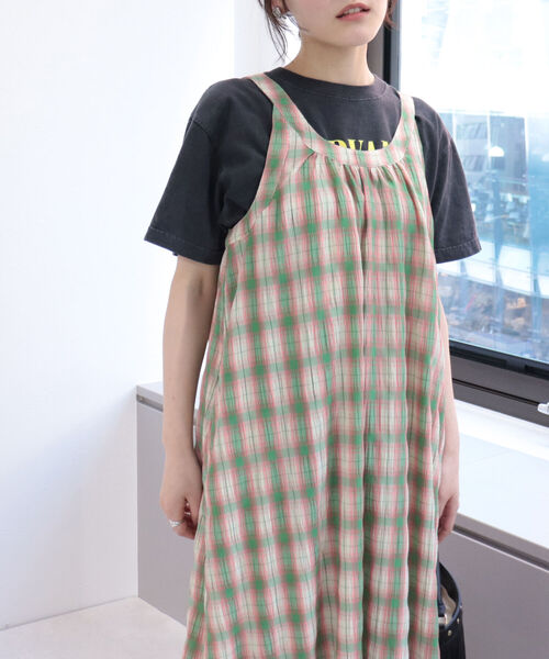fredy emue（フレディエミュ）の「シャーリングチェックキャミワンピース（ワンピース・レディース・グリーン系その他/ブルー系その他・38）」の19枚目の写真