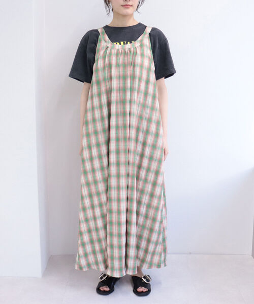 fredy emue（フレディエミュ）の「シャーリングチェックキャミワンピース（ワンピース・レディース・グリーン系その他/ブルー系その他・38）」の20枚目の写真