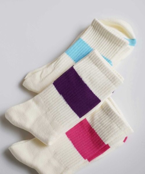 ammy.(エイミードット)の「【 ammy. / エイミードット 】 カラー ライン クルー丈 ソックス(ソックス/靴下・レディース・オレンジ/ブルー/ライトグリーン/ピンク/パープル/ブラック/グリーン・FREE)」の5枚目の写真