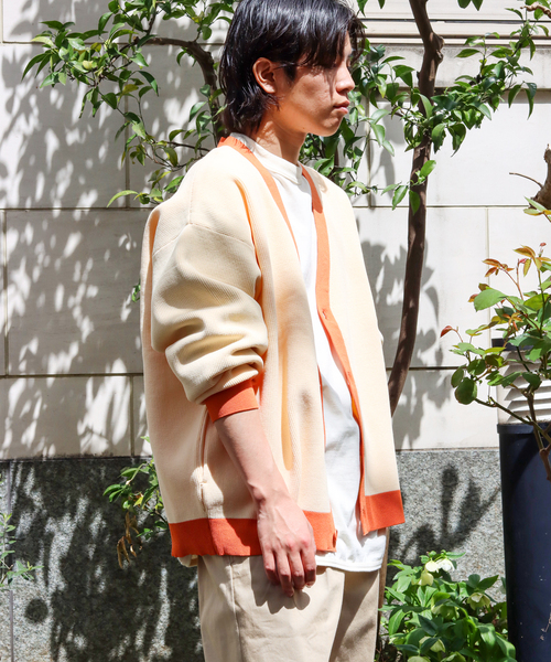 JOURNAL STANDARD(ジャーナルスタンダード)の「【LOGAN/ローガン×JOURNAL STANDARD】別注 トリム カーディガン(カーディガン/ボレロ・メンズ・ネイビー/ナチュラル/イエロー/グリーン・LARGE/MEDIUM)」の5枚目の写真