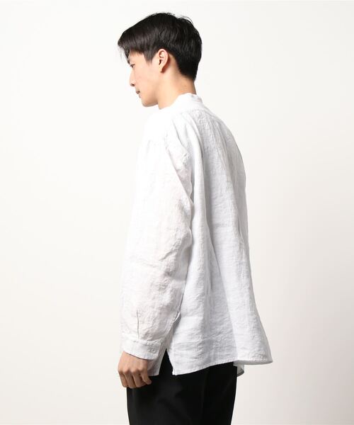VETRA(ベトラ)の「VETRA | ライトリネンプルオーバーシャツ MEN(シャツ/ブラウス・メンズ・ホワイト・42/44)」の2枚目の写真