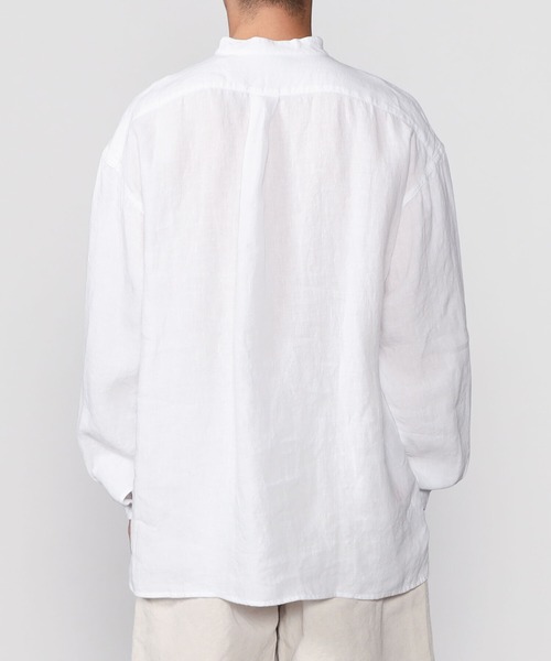 VETRA(ベトラ)の「VETRA | ライトリネンプルオーバーシャツ MEN(シャツ/ブラウス・メンズ・ホワイト・42/44)」の6枚目の写真