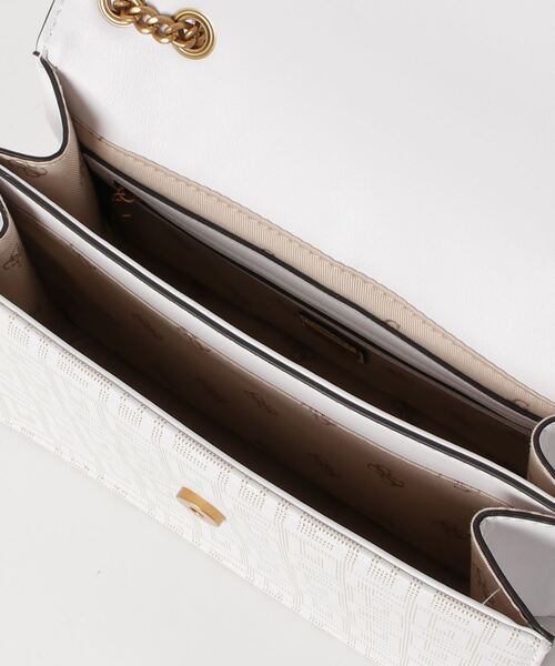 Guess（ゲス）の「ATENE Convertible Crossbody Flap（ショルダーバッグ・レディース・ホワイト/ブラック・ONE SIZE）」の14枚目の写真