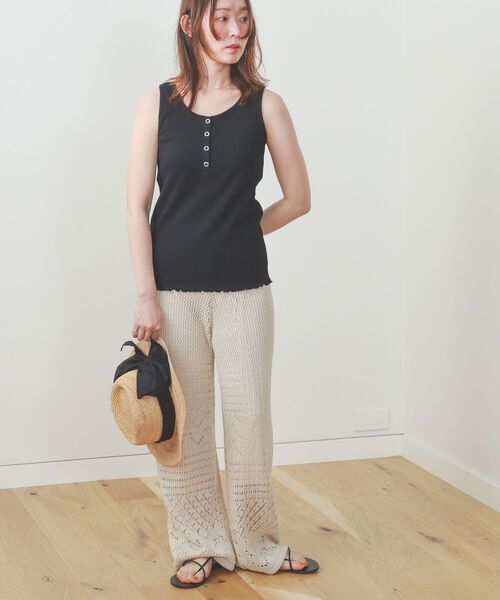 BEAMS HEART(ビームスハート)の「BEAMS HEART / 前後2WAY リブタンクトップ(タンクトップ・レディース・オフホワイト/ブラック/その他・FREE)」の14枚目の写真