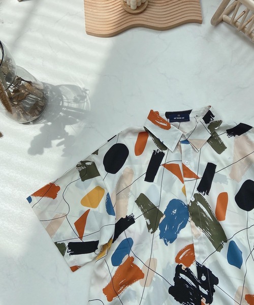 AS KNOW AS plus（アズノゥアズプラス）の「●着回し ビッグ半袖シャツ（シャツ/ブラウス・レディース・アイボリー/オフホワイト/ブラック系その他/グリーン/ブラック系その他2/ブルー系その他/ホワイト系その他3/ホワイト系その他2/ホワイト系その他・FREE）」の22枚目の写真