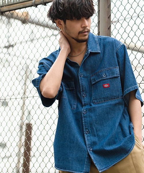 Dickies(ディッキーズ)の「『Dickies/ディッキーズ』TCツイル&デニム半袖ワークシャツ(シャツ/ブラウス・メンズ・ベージュ/インディゴブルー/ブラック/その他/サックスブルー/ホワイト/グリーン・M/XL/L)」の19枚目の写真