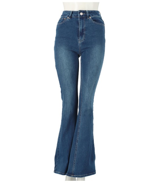 ANAP（アナップ）の「ストレッチフレアデニム（デニムパンツ・レディース・ブルー/ライトブルー・L/M/S）」の6枚目の写真