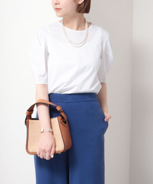 NOLLEY’S（ノーリーズ）の「◇【WEB限定】袖タックコットンTシャツ（Tシャツ/カットソー・レディース・ブラック/ベージュ/パープル/オフホワイト/イエロー・FREE）」の3枚目の写真