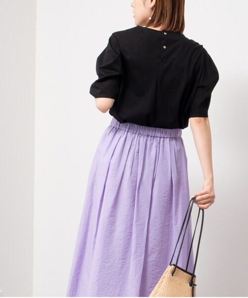 NOLLEY’S（ノーリーズ）の「◇【WEB限定】袖タックコットンTシャツ（Tシャツ/カットソー・レディース・ブラック/ベージュ/パープル/オフホワイト/イエロー・FREE）」の18枚目の写真