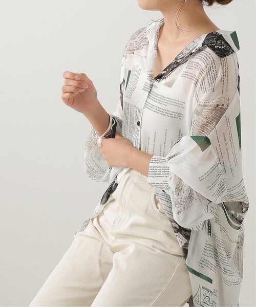 RAY CASSIN（レイカズン）の「英字柄シアーシャツ（シャツ/ブラウス・レディース・オレンジ/グリーン・FREE）」の3枚目の写真