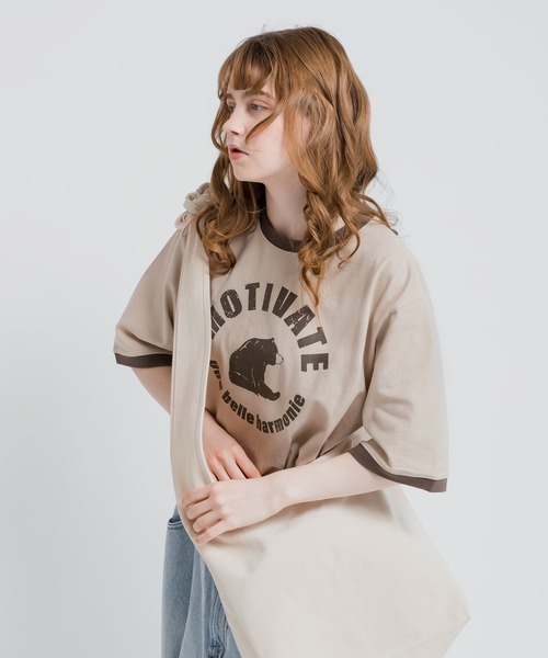 MUHET（ミュエータ）の「キャンバスショルダーバッグ（ショルダーバッグ・レディース・ナチュラル・FREE）」の11枚目の写真