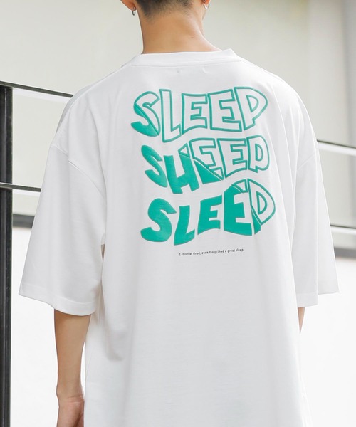 Beno（ビーノ）の「刺繍 立体発泡プリント オーバーサイズ TEE SLEEP（Tシャツ/カットソー・メンズ・ブラック/ロイヤルブルー/グリーン/イエロー/パープル/オフホワイト・M/L/LL）」の3枚目の写真