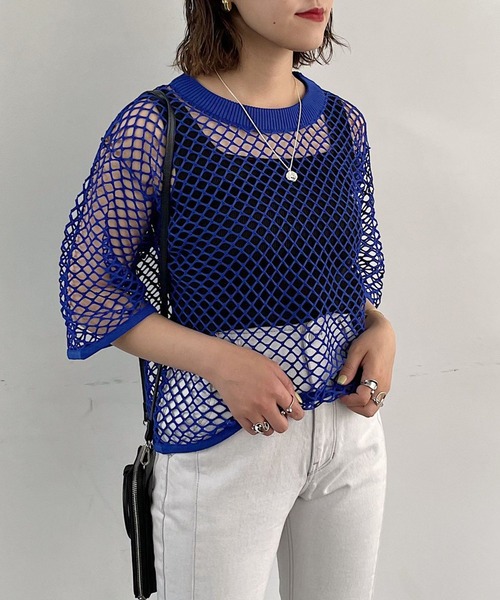 PAGEBOY（ページボーイ）の「カットメッシュプルオーバー（Tシャツ/カットソー・レディース・ブラック/オフホワイト/ブルー・FREE）」の2枚目の写真