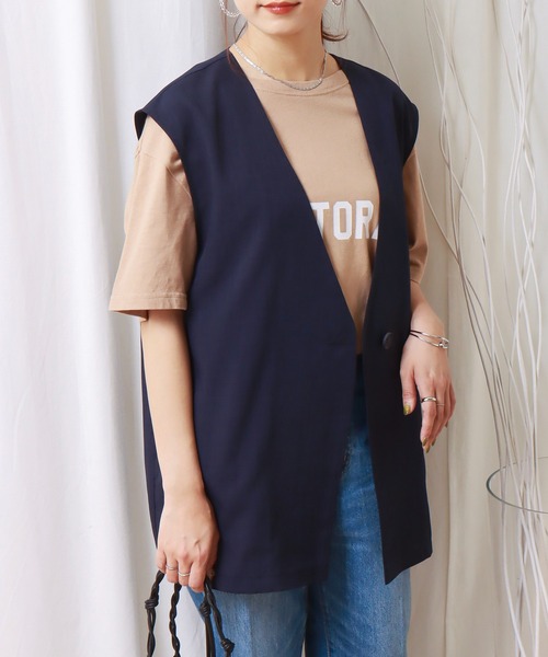 libelle more(リベル モア)の「リネンライクVネックベスト(ニット/セーター・レディース・ブラック/ネイビー/モカ/グレイッシュベージュ・M)」の4枚目の写真