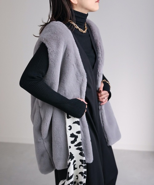 sakishimatokyo（サキシマトーキョー）の「ミドルファージレ（ベスト・レディース・ブラック/ブラウン/グレー/アイボリー・FREE）」の4枚目の写真